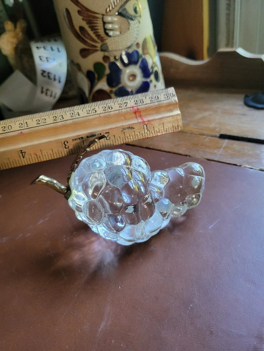 Vintage Grape Cluster Paperweight Clear Crystal Gold Tone Leaf Decor Art Glass